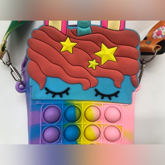 FREE (with purchase) - small pop it purse - Picture 3 of 4